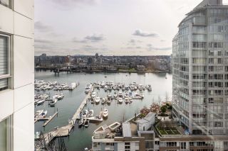 Photo 2: 1906 1201 MARINASIDE CRESCENT in Vancouver: Yaletown Condo for sale (Vancouver West)  : MLS®# R2582285