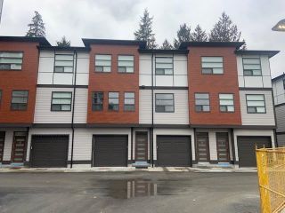 Photo 2: 13 32970 TUNBRIDGE Avenue in Mission: Mission BC Townhouse for sale : MLS®# R2748623