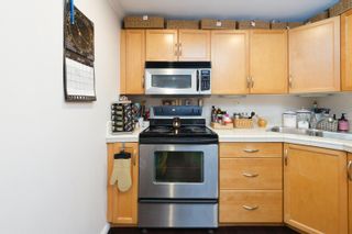 Photo 7: 995 W 20TH Avenue in Vancouver: Cambie Townhouse for sale in "OAKCREST TERRACE" (Vancouver West)  : MLS®# R2879220