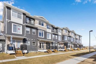 Photo 18: 706 Sage Hill Grove NW in Calgary: Sage Hill Row/Townhouse for sale : MLS®# A2122650