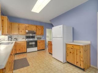 Photo 6: 729 E 10TH Avenue in Vancouver: Mount Pleasant VE House for sale (Vancouver East)  : MLS®# R2113707