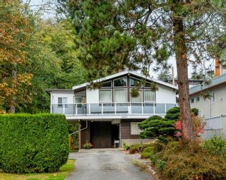 Main Photo: 14077 MARINE Drive: White Rock House for sale (South Surrey White Rock)  : MLS®# R2764465