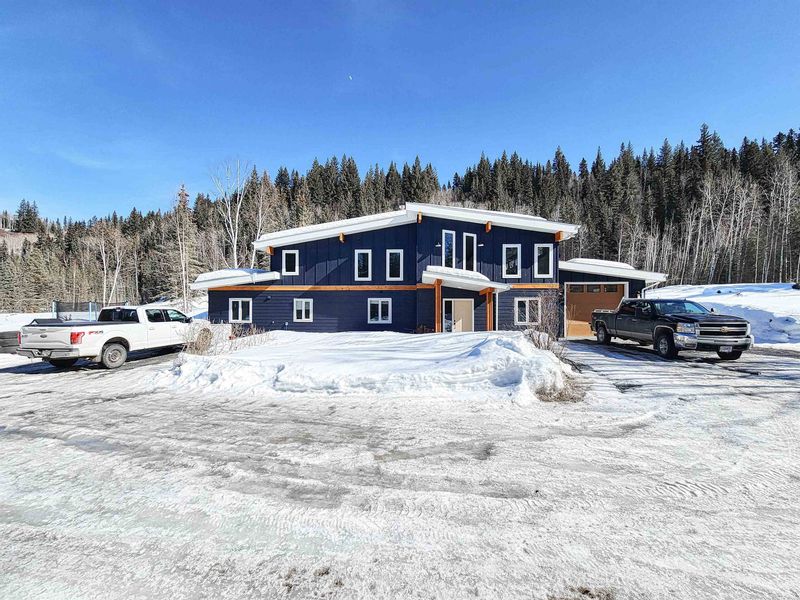 FEATURED LISTING: 11180 LOWER MUD RIVER Road Prince George