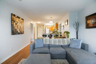 Photo 13: PH2 2373 ATKINS Avenue in Port Coquitlam: Central Pt Coquitlam Condo for sale in "Carmandy" : MLS®# R2545305