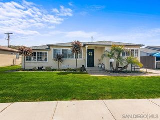 Main Photo: IMPERIAL BEACH House for sale : 3 bedrooms : 1239 Delaware St