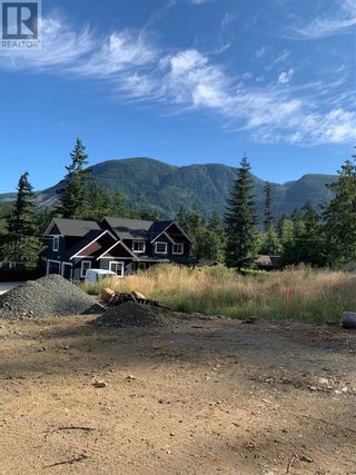 Photo 11: 1865 Taylor Walk in Qualicum Beach: Vacant Land for sale : MLS®# 952203