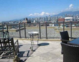 Photo 9: 605 2635 PRINCE EDWARD Street in Vancouver: Mount Pleasant VE Condo for sale in "SOMA LOFTS" (Vancouver East)  : MLS®# V761642