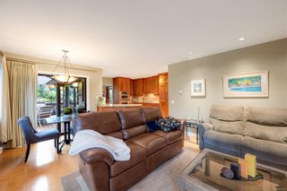 Photo 16: 999 Royal Oak Dr in Saanich: SE Broadmead House for sale (Saanich East)  : MLS®# 957476