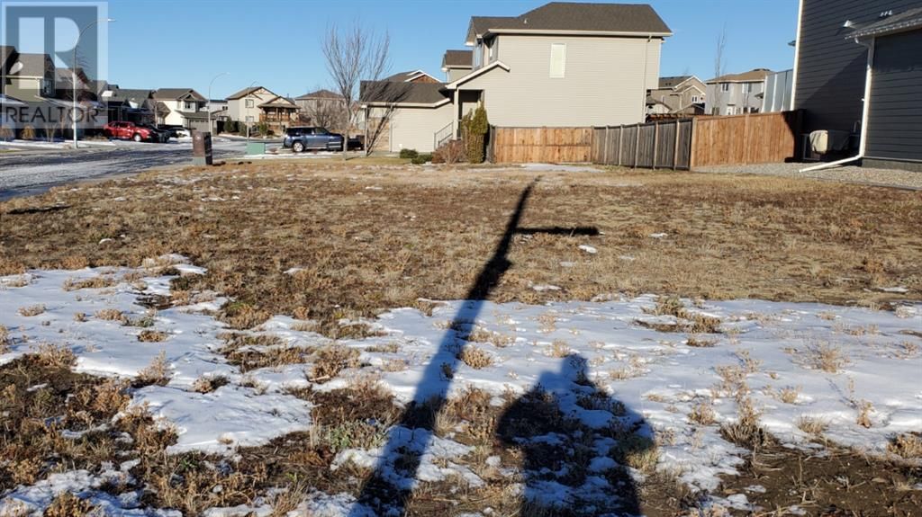 Main Photo: 3 Mt Sundial Bay W in Lethbridge: Vacant Land for sale : MLS®# A1166337