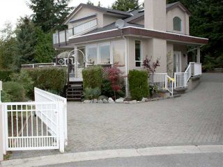 Photo 2: 4193 ALMONDEL CT in West Vancouver: Bayridge House for sale : MLS®# V855147