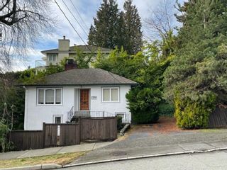Photo 4: 2508 NELSON Avenue in West Vancouver: Dundarave House for sale : MLS®# R2747578