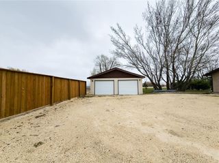 Photo 3: 24068 MUN 48N Road in Ile Des Chenes: House for sale : MLS®# 202315515