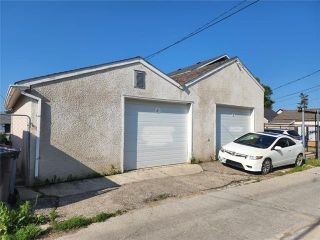 Photo 3: 1495 Logan Avenue in Winnipeg: Weston Residential for sale (5D)  : MLS®# 202307507