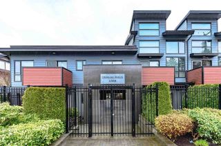 Photo 2: 205 6588 ELGIN Avenue in Burnaby: Forest Glen BS Condo for sale (Burnaby South)  : MLS®# R2730839