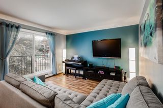 Main Photo: 301 655 Meredith Road NE in Calgary: Bridgeland/Riverside Apartment for sale : MLS®# A2109902