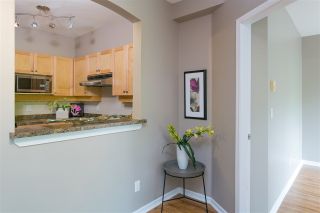 Photo 8: 412 3608 DEERCREST Drive in North Vancouver: Roche Point Condo for sale in "DEERFIELD BY THE SEA" : MLS®# R2265746