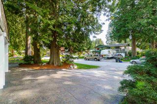 Photo 2: 11661 196A Street in Pitt Meadows: South Meadows House for sale : MLS®# R2368078