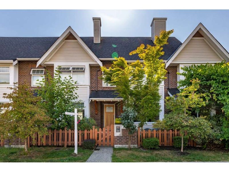 FEATURED LISTING: 224 BROOKES Street New Westminster