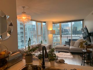 Main Photo: 2208 131 REGIMENT Square in Vancouver: Downtown VW Condo for sale (Vancouver West)  : MLS®# R2887277