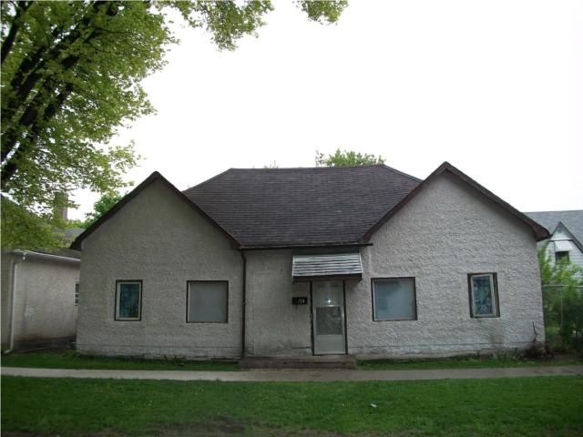 Main Photo: 114 Andrews Street in WINNIPEG: North End Residential for sale (North West Winnipeg)  : MLS®# 1003785