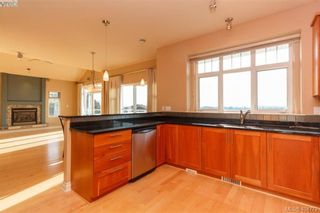 Photo 13: 860 Rainbow Cres in VICTORIA: SE High Quadra House for sale (Saanich East)  : MLS®# 804303