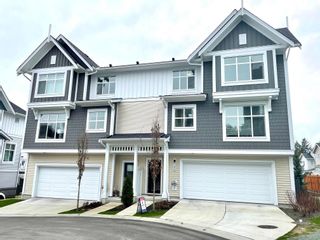 Photo 2: 1002 11295 PAZARENA Place in Maple Ridge: East Central Townhouse for sale in "PROVENANCE" : MLS®# R2663624