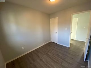 Photo 16: 784 Revilo Pl in VICTORIA: La Langford Proper Half Duplex for sale (Langford)  : MLS®# 832704