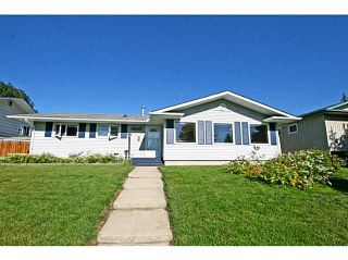 Photo 1: 12511 LAKE GENEVA Road SE in CALGARY: Lake Bonavista Residential Detached Single Family for sale (Calgary)  : MLS®# C3628139
