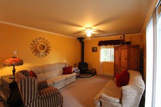 Photo 11: 2393 Vickers Trail in Anglemont: North Shuswap House for sale (Shuswap)  : MLS®# 10078378