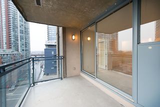 Photo 5: 508 555 ABBOTT Street in Vancouver: Downtown VW Condo for sale in "PARIS PLACE" (Vancouver West)  : MLS®# V985297