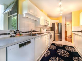Photo 15: 304 6188 PATTERSON Avenue in Burnaby: Metrotown Condo for sale in "THE WIMBLEDON" (Burnaby South)  : MLS®# R2842032