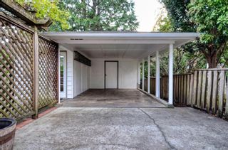 Photo 39: 2047 Kendal Ave in Oak Bay: OB Henderson House for sale : MLS®# 949179