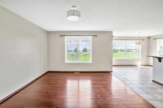 Photo 7: 94 Bridlecrest Boulevard SW in Calgary: Bridlewood Detached for sale : MLS®# A2132849