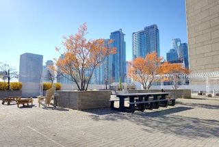 Photo 10: 2401 25 The Esplanade in Toronto: Waterfront Communities C8 Condo for sale (Toronto C08)  : MLS®# C4291119