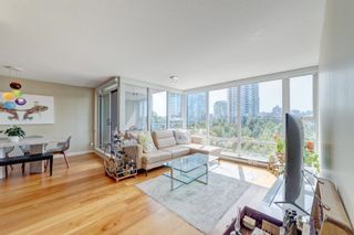 Photo 5: 605 583 BEACH Crescent in Vancouver: Yaletown Condo for sale in "TWO PARK WEST" (Vancouver West)  : MLS®# R2852891