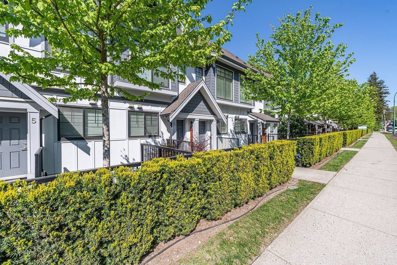 Main Photo: 7 5132 CANADA Way in Burnaby: Burnaby Lake Townhouse for sale in "SAVLIE ROW" (Burnaby South)  : MLS®# R2778170