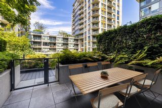 Photo 2: 223 1783 MANITOBA Street in Vancouver: False Creek Condo for sale in "RESIDENCE AT WEST" (Vancouver West)  : MLS®# R2704427
