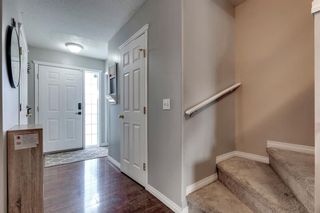 Photo 2: 16 12 Silver Creek Boulevard NW: Airdrie Row/Townhouse for sale : MLS®# A2116622