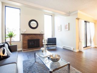 Photo 3: 6931 LUCAS Road in Richmond: Woodwards Townhouse for sale in "TIMBERWOOD VILLAGE" : MLS®# R2108362