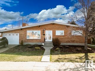 Main Photo: 8803 68A Street in Edmonton: Zone 18 House for sale : MLS®# E4386629