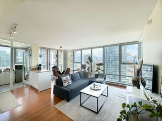 Main Photo: 2510 131 REGIMENT Square in Vancouver: Downtown VW Condo for sale in "SPECTRUM 3" (Vancouver West)  : MLS®# R2885473