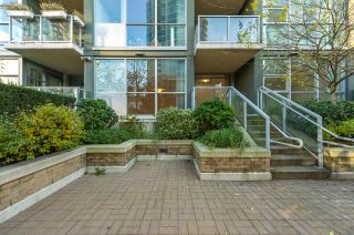 Photo 19: 206 189 NATIONAL Avenue in Vancouver: Mount Pleasant VE Condo for sale in "THE SUSSEX" (Vancouver East)  : MLS®# R2018042