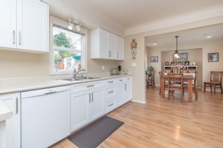 Photo 12: 931 Violet Ave in Saanich: SW Marigold House for sale (Saanich West)  : MLS®# 914576