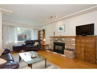 Photo 3: 3691 W 21ST Avenue in Vancouver: Dunbar House for sale in "DUNBAR" (Vancouver West)  : MLS®# V1062910