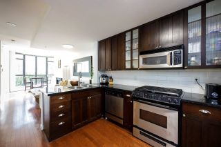 Photo 16: 160 W 1ST Street in North Vancouver: Lower Lonsdale Townhouse for sale in "One Park Lane" : MLS®# R2857775