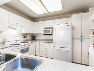 Photo 11: 104 2800 CHESTERFIELD Avenue in North Vancouver: Upper Lonsdale Condo for sale in "SOMERSET GREEN" : MLS®# R2603260