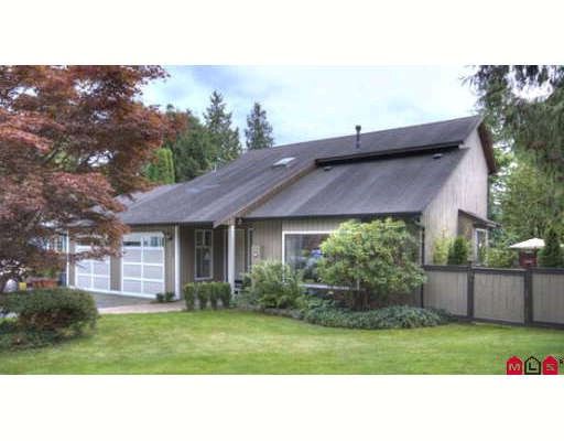 Main Photo: 5795 ANGUS Place in Surrey: Cloverdale BC House for sale (Cloverdale)  : MLS®# F2826041