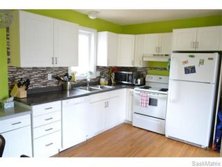 Photo 5: 2435 Kenderdine Road in Saskatoon: Erindale Single Family Dwelling for sale (Saskatoon Area 01)  : MLS®# 565240