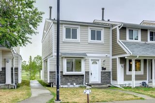 Main Photo: 72 Georgian Villas NE in Calgary: Marlborough Park Row/Townhouse for sale : MLS®# A2000105
