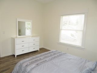 Photo 11: 3540 Brockton Avenue in Riverside: Residential for sale (252 - Riverside)  : MLS®# OC20113518